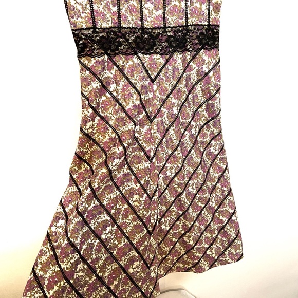 Beth Bowley Floral Sun Dress - Picture 5 of 10